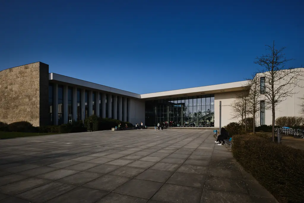 Foto: Henry-Ford-Bau der Freien Universit&auml;t Berlin
