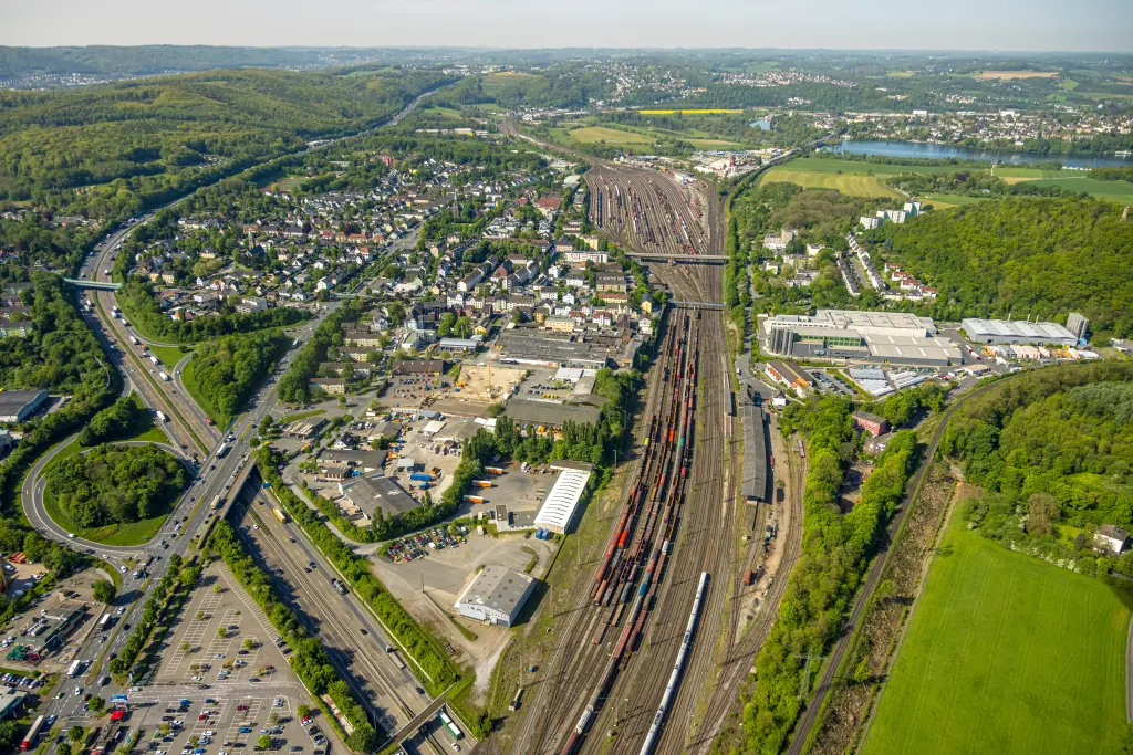 Foto: Der Bahnhof Vorhalle aus der Vogelperspektive.