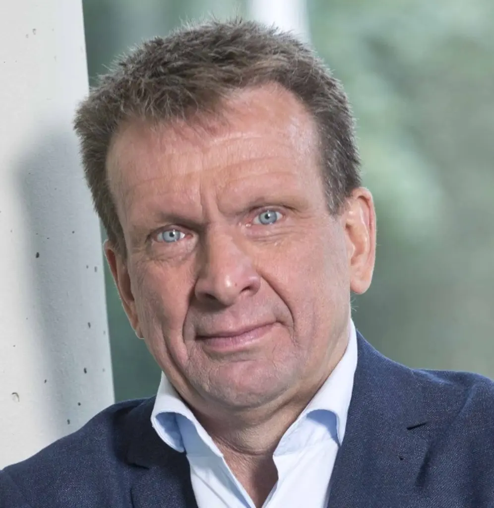 Lothar Heinze