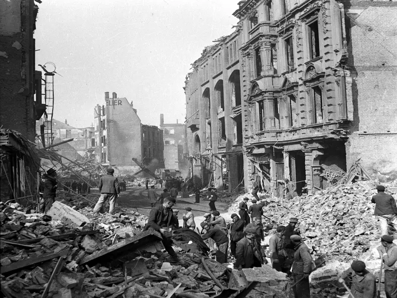 Foto: Die zerbombte Innenstadt von Hagen nach dem zweiten Weltkrieg.