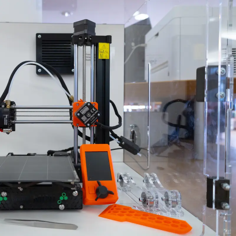 Foto: Zu sehen ist ein 3D-Drucker.