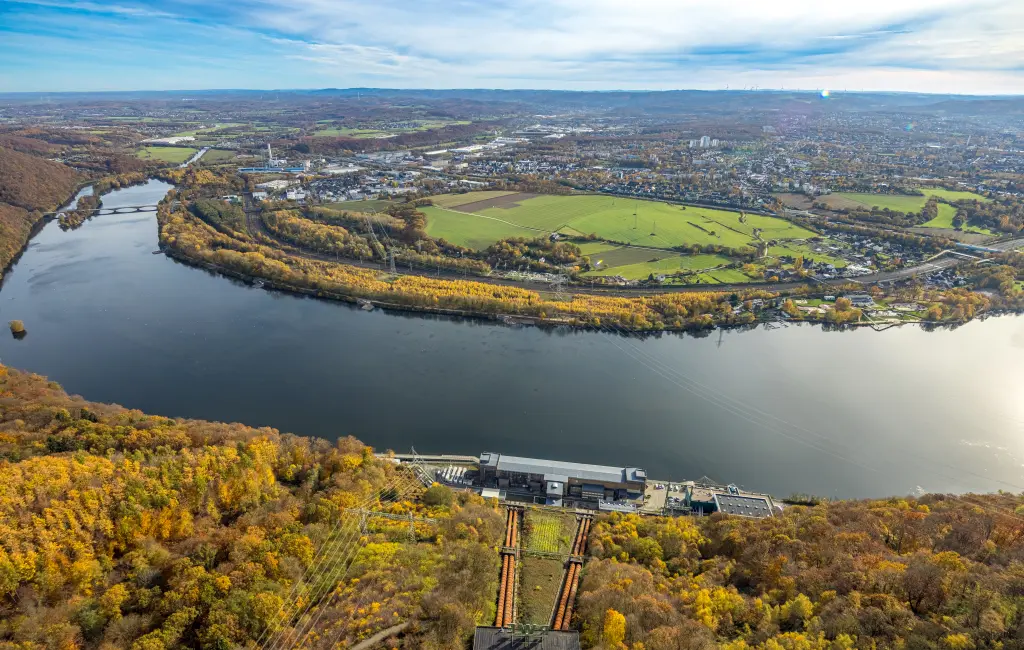 Luftaufnahme mit dem Hengsteysee.