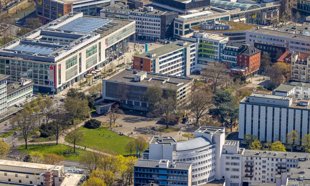 Foto: Luftbild eines Parks in einer Innenstadt.