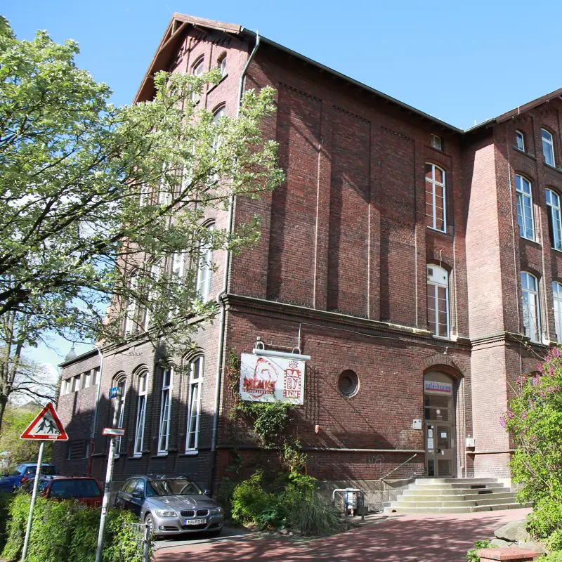 Foto: Außenaufnahme des Kulturzentrums Pelmke