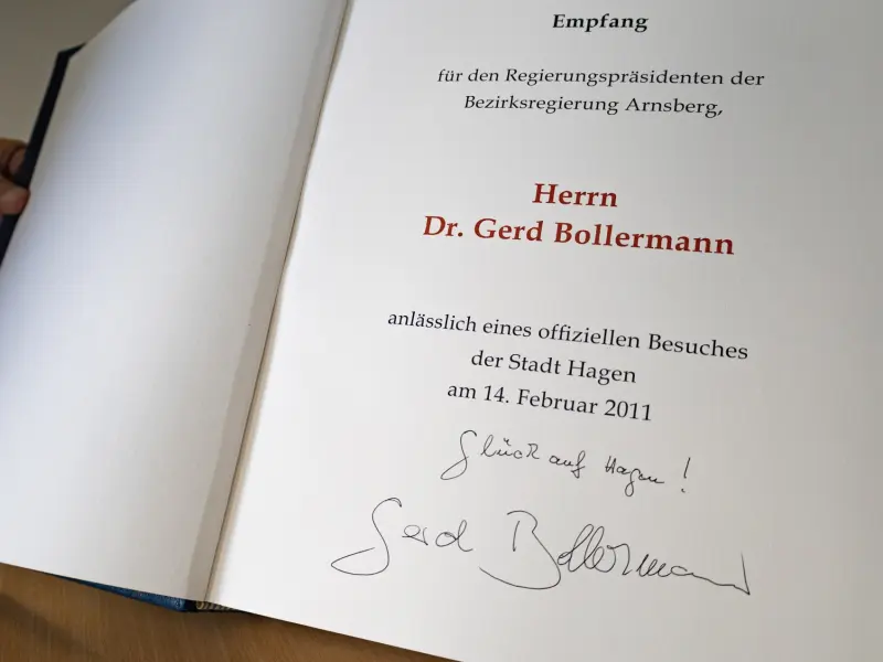 2011 besuchte der Regierungspräsident der Bezirksregierung Arnsberg, Dr. Gerd Bollermann, Hagen.