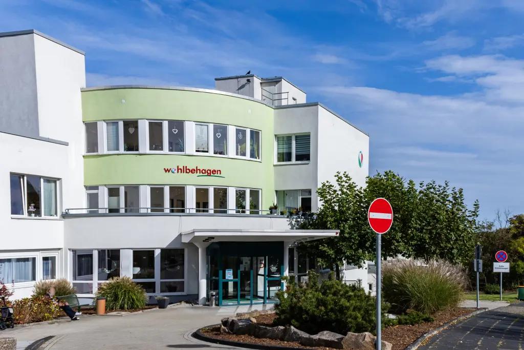 Foto: Das Gebäude des Seniorenheims Wohlbehagen.
