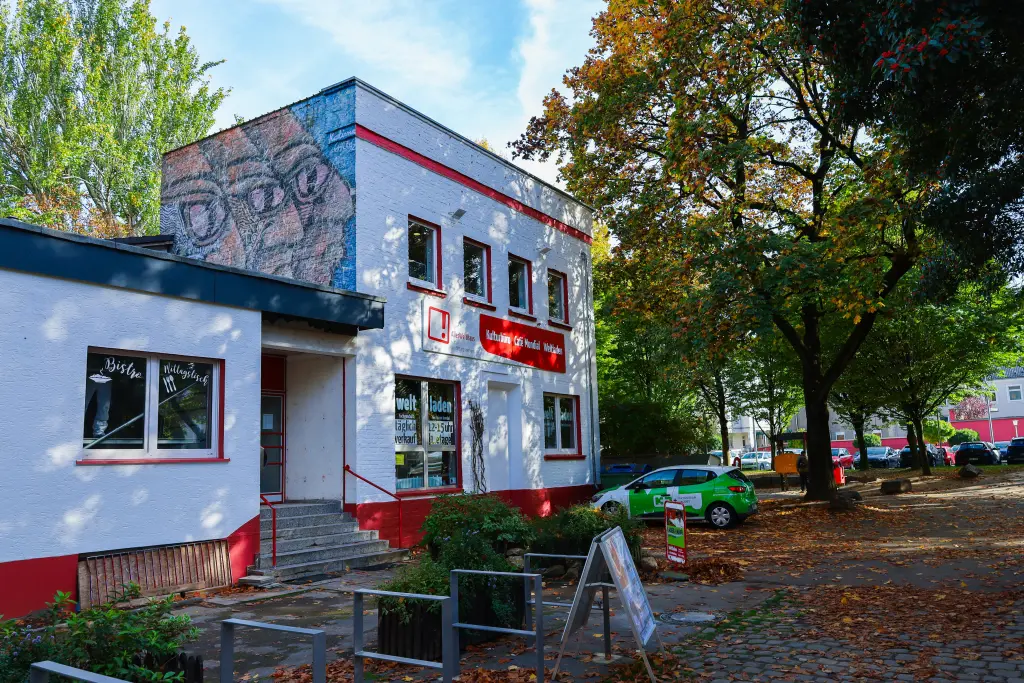Foto: Außenansicht des AllerWeltHauses