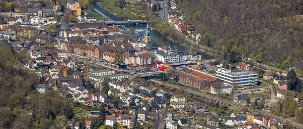 Hohenlimburg von oben. (Foto: Hans Blossey) Hohenlimburg von oben. (Foto: Hans Blossey)