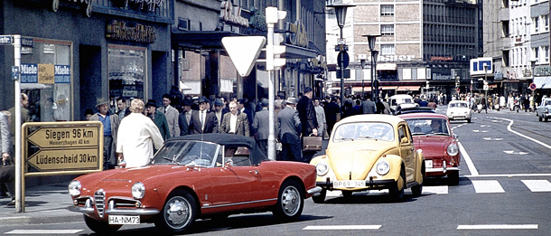 Blick in die Mittelstraße, 1964. (Foto: Pressestelle/Stadt Hagen) Blick in die Mittelstraße, 1964. (Foto: Pressestelle/Stadt Hagen)