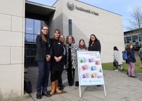 (v.l.n.r.:) Bildungsdezernentin Martina Soddemann, Julia Schütz (ZeBO), Kathrin Jonkmann (FernUni), Regina Pott (FB Schule der Stadt Hagen), Gabi Lettmayer und Andrea Spitzley (beide Regionales Bildungsbüro). (Foto: Franziska Michels/Stadt Hagen)