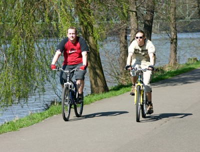 Erleben Sie auf Ihrer Radtour den Dreiklang von Fluss, Natur und Industriekultur. (Foto: Karsten-Thilo Raab/Stadt Hagen) Erleben Sie auf Ihrer Radtour den Dreiklang von Fluss, Natur und Industriekultur. (Foto: Karsten-Thilo Raab/Stadt Hagen)