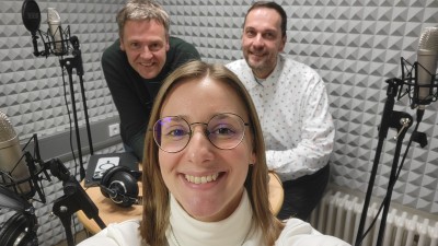 v.l.: Michael Kaub, Charlien Schmitt und Martin Fuchs im Studio. (Foto: Charlien Schmitt/Stadt Hagen) v.l.: Michael Kaub, Charlien Schmitt und Martin Fuchs im Studio. (Foto: Charlien Schmitt/Stadt Hagen)