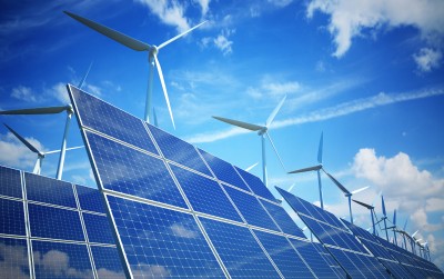 Die Beratung dreht sich um nachhaltige Energiemöglichkeiten. (Foto: Goodmordning3am/shutterstock)